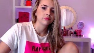AmyWoods submitted amateur sex video feet