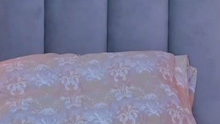 1good-girl naked on cam for live porn video chat