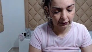adissonthomsom naked on cam for live porn video chat