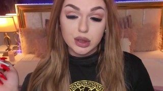 Alexandra naked on cam for live porn video chat