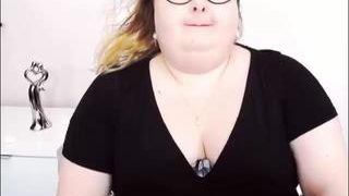 bonniehot naked on cam for live porn video chat
