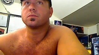 ChadWhitexxx naked on cam for live porn video chat