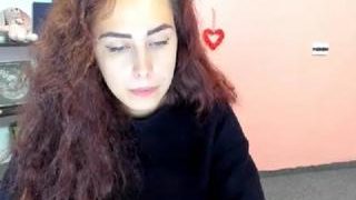 curlyafina naked on cam for live porn video chat