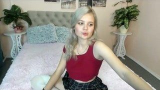 Daria naked on cam for live porn video chat