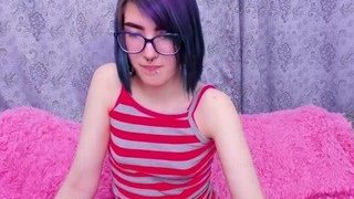 emilyadamsy naked on cam for live porn video chat