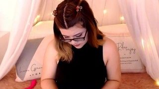 ?, ? ELLEN ?MEOW?? naked on cam for live porn video chat