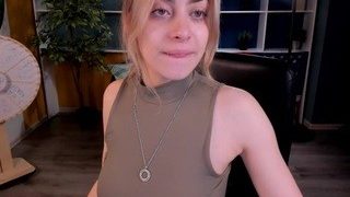 janetxbright naked on cam for live porn video chat