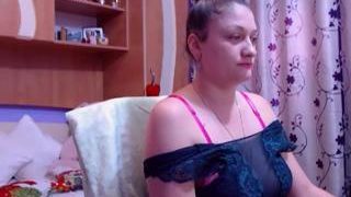 joyfuluntamed naked on cam for live porn video chat