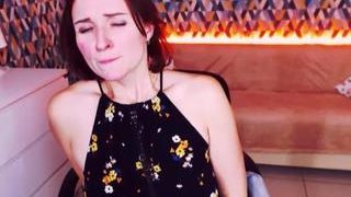 karinellax naked on cam for live porn video chat