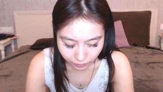 midzukki naked on cam for live porn video chat
