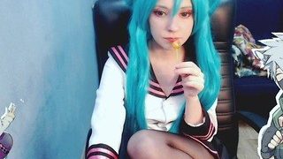 MIKU_SWEET naked on cam for live porn video chat