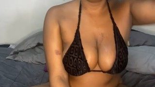 sexgoddess215 naked on cam for live porn video chat