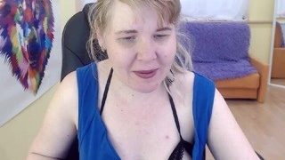 vikkinice naked on cam for live porn video chat