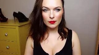 wilddominique naked on cam for live porn video chat