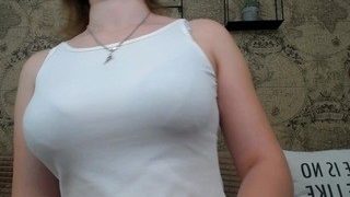aleciawhite naked on cam for live porn video chat