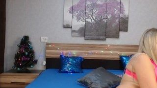 amazinggblondee naked on cam for live porn video chat