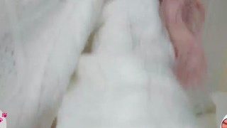 Ji Hyun naked on cam for live porn video chat