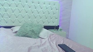 natasha-1 naked on cam for live porn video chat