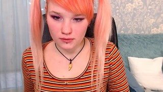 69roxyfoxy69 naked on cam for live porn video chat
