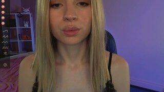creamy-bunny naked on cam for live porn video chat