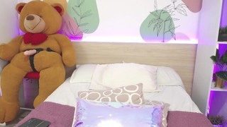 EvansCharlottee naked on cam for live porn video chat