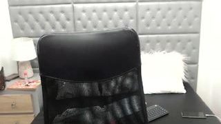 ?, ?kanela-skim?? naked on cam for live porn video chat