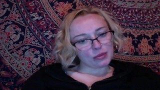 lydia-lov naked on cam for live porn video chat
