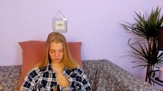 miley-hadson naked on cam for live porn video chat