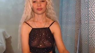 mishelqred naked on cam for live porn video chat