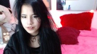 pinnky31 naked on cam for live porn video chat