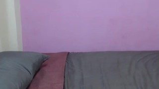 SavannahBlair naked on cam for live porn video chat