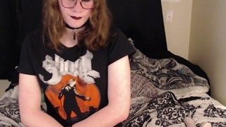SpookyDoll naked on cam for live porn video chat
