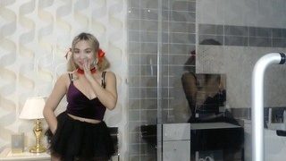 yumi-moon naked on cam for live porn video chat