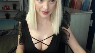 emily-kinney naked on cam for live porn video chat