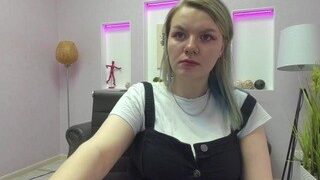 mandyone naked on cam for live porn video chat