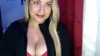 marce-93 naked on cam for live porn video chat