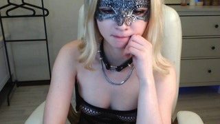 miradiamond naked on cam for live porn video chat