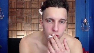 olivermills naked on cam for live porn video chat