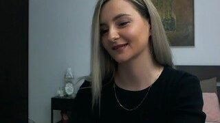 Ammy Spring naked on cam for live porn video chat