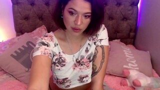 isabellee naked on cam for live porn video chat