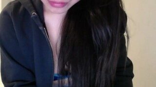 TrixieBBy naked on cam for live porn video chat