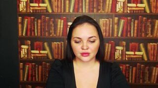 ashleybercurt naked on cam for live porn video chat