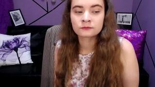 elainekallen naked on cam for live porn video chat