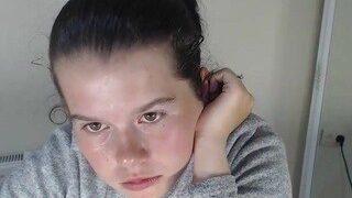 Girl-Smile naked on cam for live porn video chat