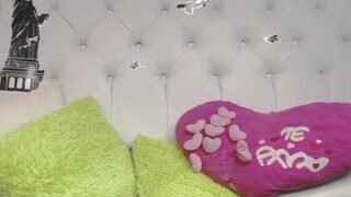 AnyetaValki naked on cam for live porn video chat