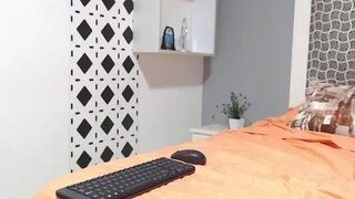 Ashley-Brownn naked on cam for live porn video chat