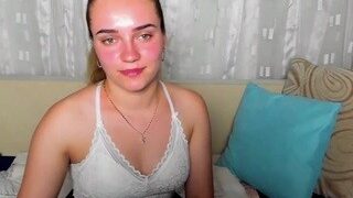 BellaKalipso naked on cam for live porn video chat