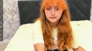 elliesunshine122 naked on cam for live porn video chat