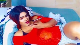 laura-sofia naked on cam for live porn video chat