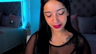 mariilynzoe18 naked on cam for live porn video chat